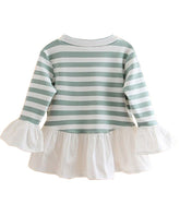 Bluza eleganta Geraldine, volane, alb cu olive